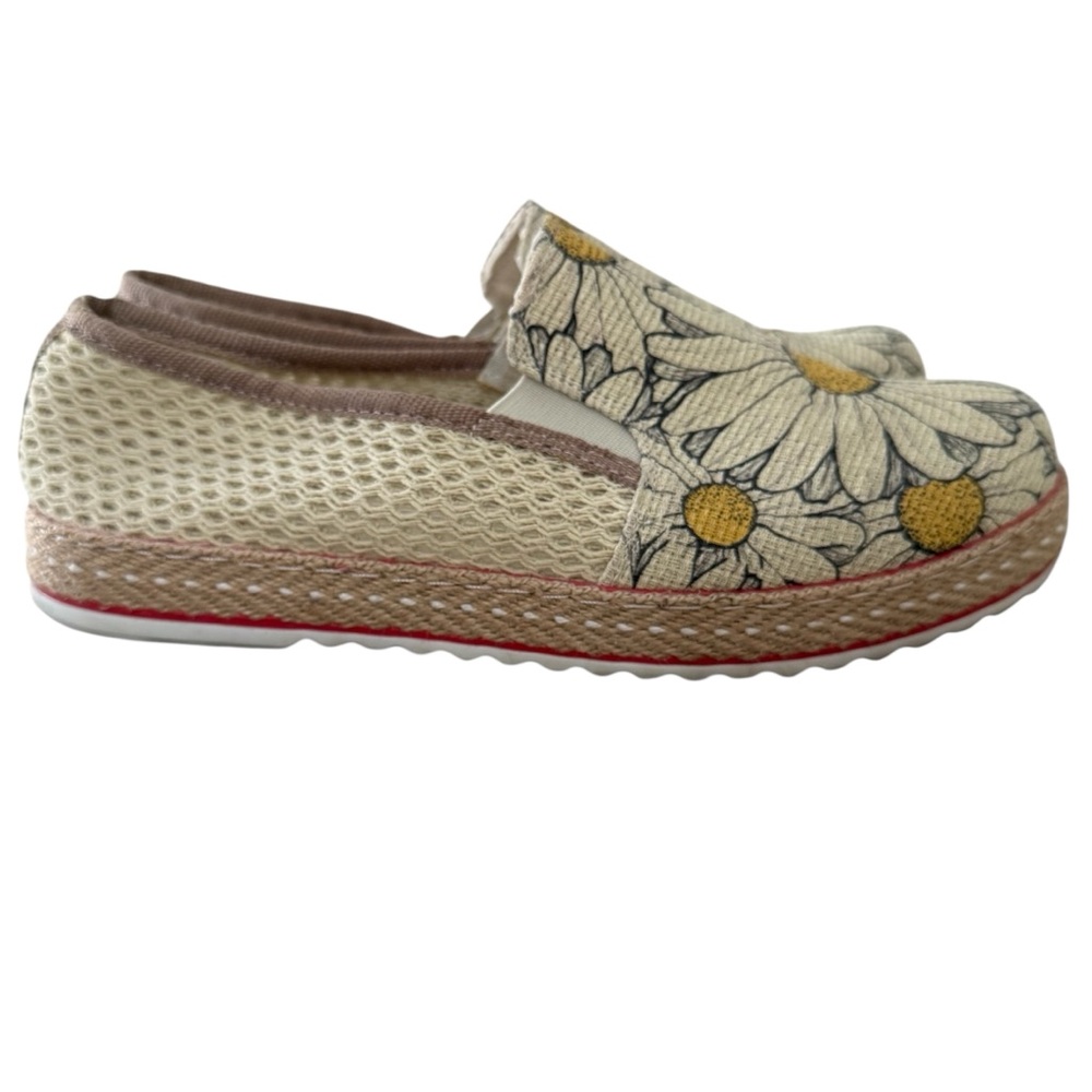 GOBY Daisy Canvas Slip On Loafer Casual Shoe Size 8.5 (US) 39 (EU)